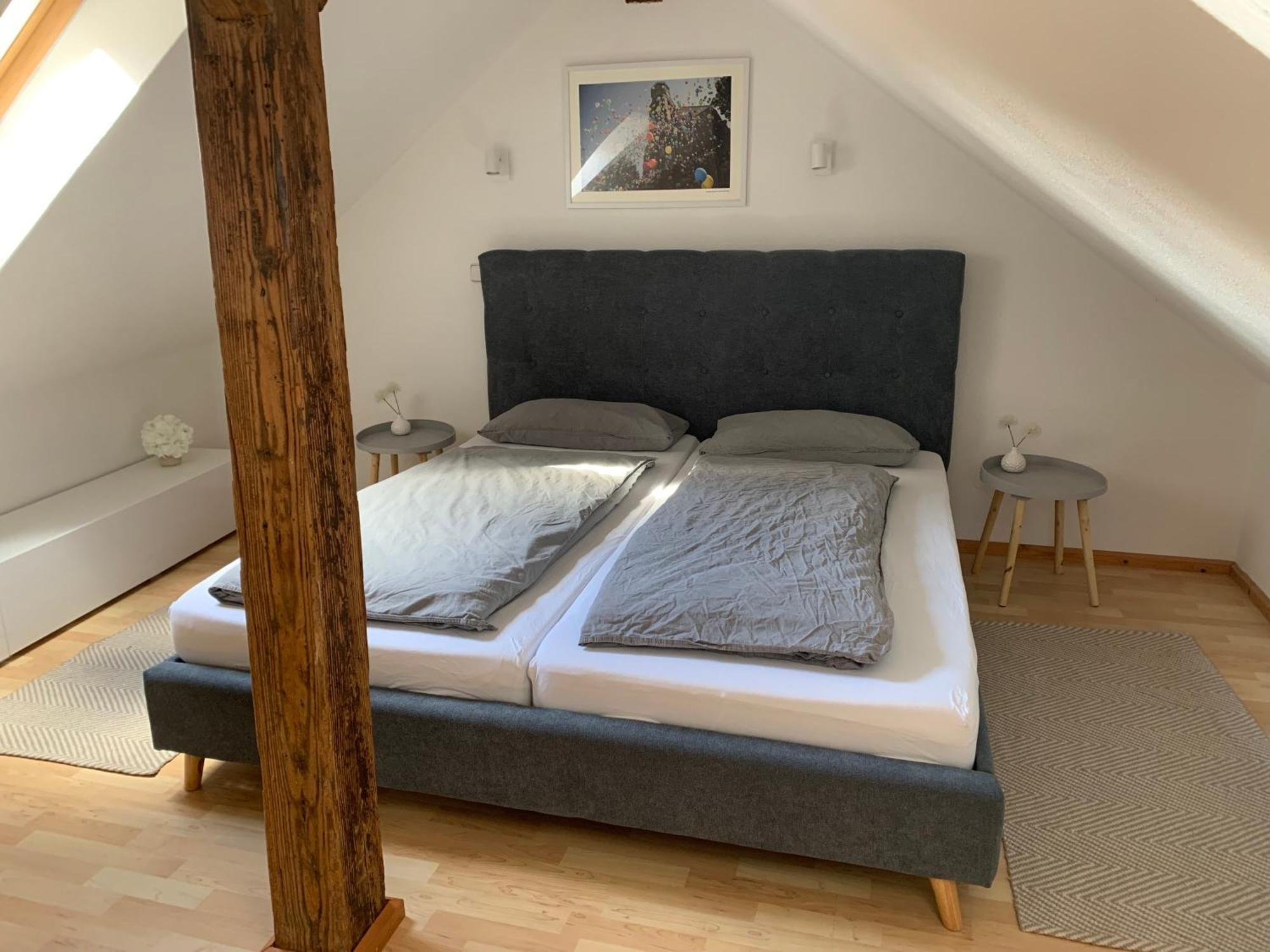 Zentrale Altbauwohnung Mit Flair Schwäbisch Hall Exterior foto